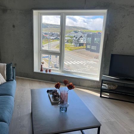 New 2 Bedroom Apt - Ocean And Mountain View Tórshavn Exteriér fotografie
